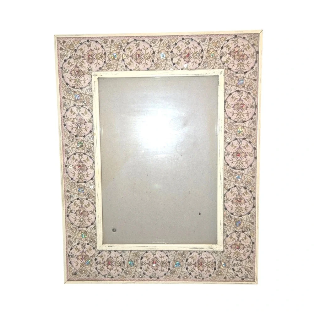 Distressed Metal Glass Photo Frame 5X7‎ Cream Gold Beaded Embroidered Silk Lined